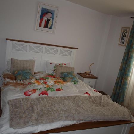 Amavera Apartment Тыргу-Жиу Экстерьер фото