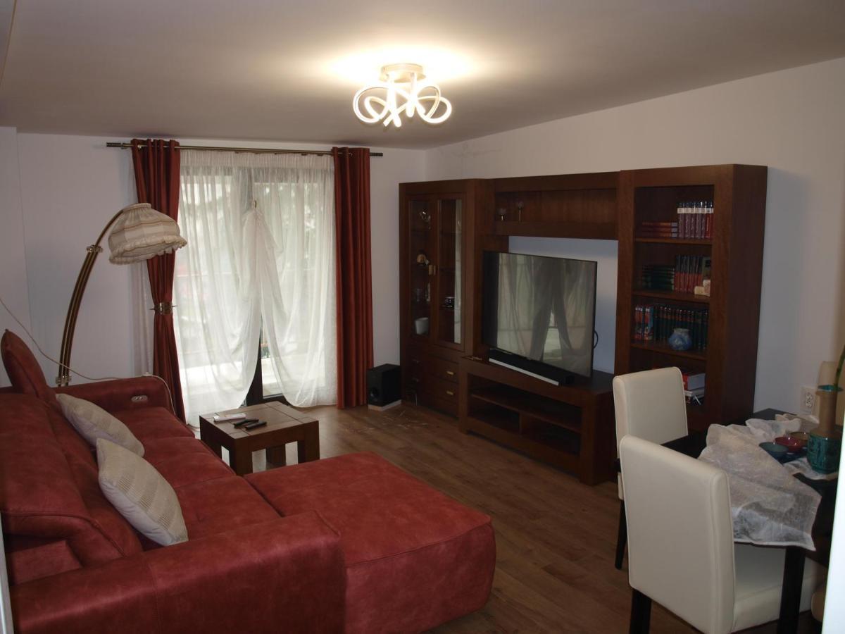 Amavera Apartment Тыргу-Жиу Экстерьер фото