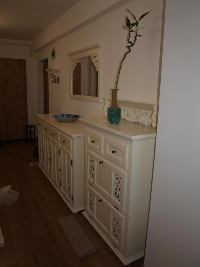 Amavera Apartment Тыргу-Жиу Экстерьер фото